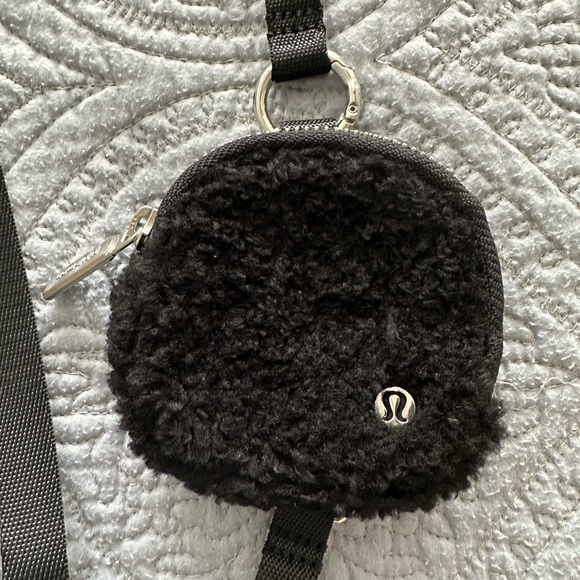 Lululemon Modular Phone Cross Body - fleece - Picture 5 of 7